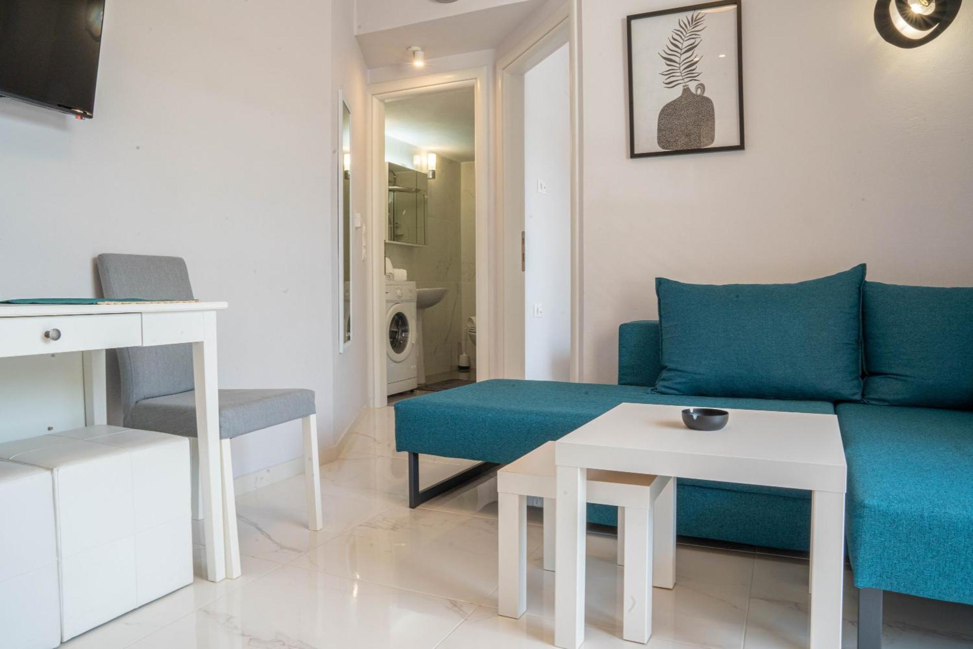 Nufaro Apartments - Rethymno City Center Exterior photo