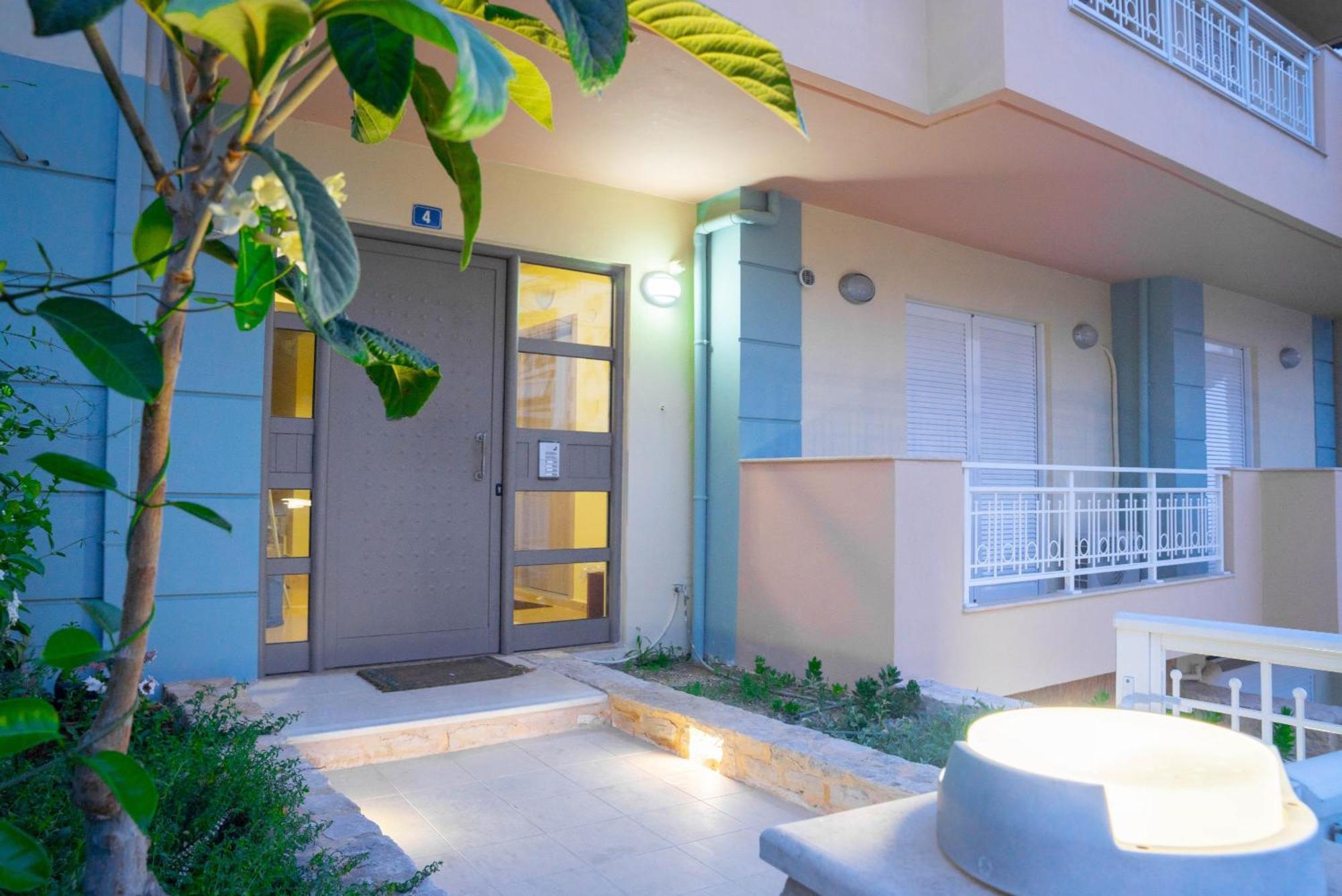 Nufaro Apartments - Rethymno City Center Exterior photo